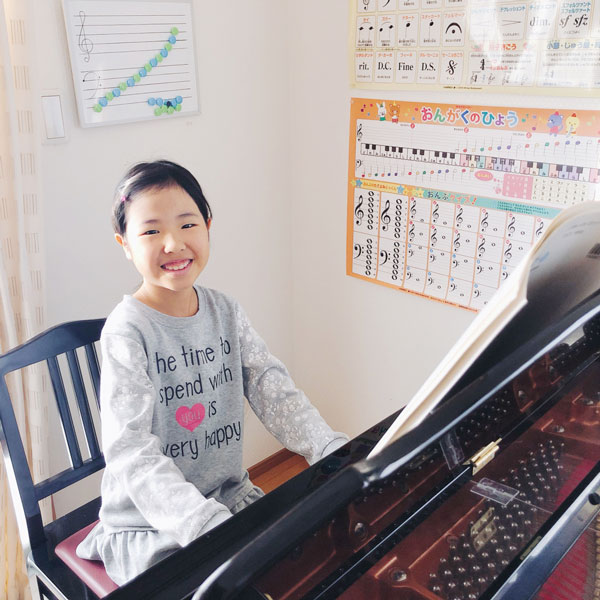 ピアノ教室の生徒さん写真